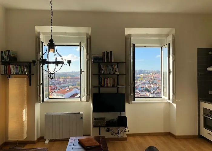The Hilltop Nest