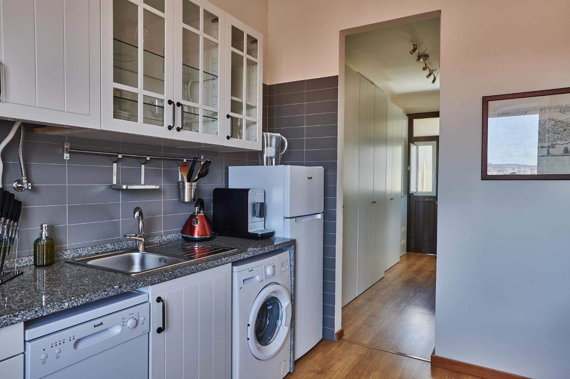 The Hilltop Nest Apartamento